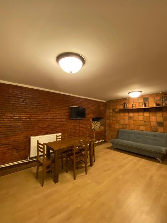 Wine Rise Apartment Tbilisi ภายนอก รูปภาพ
