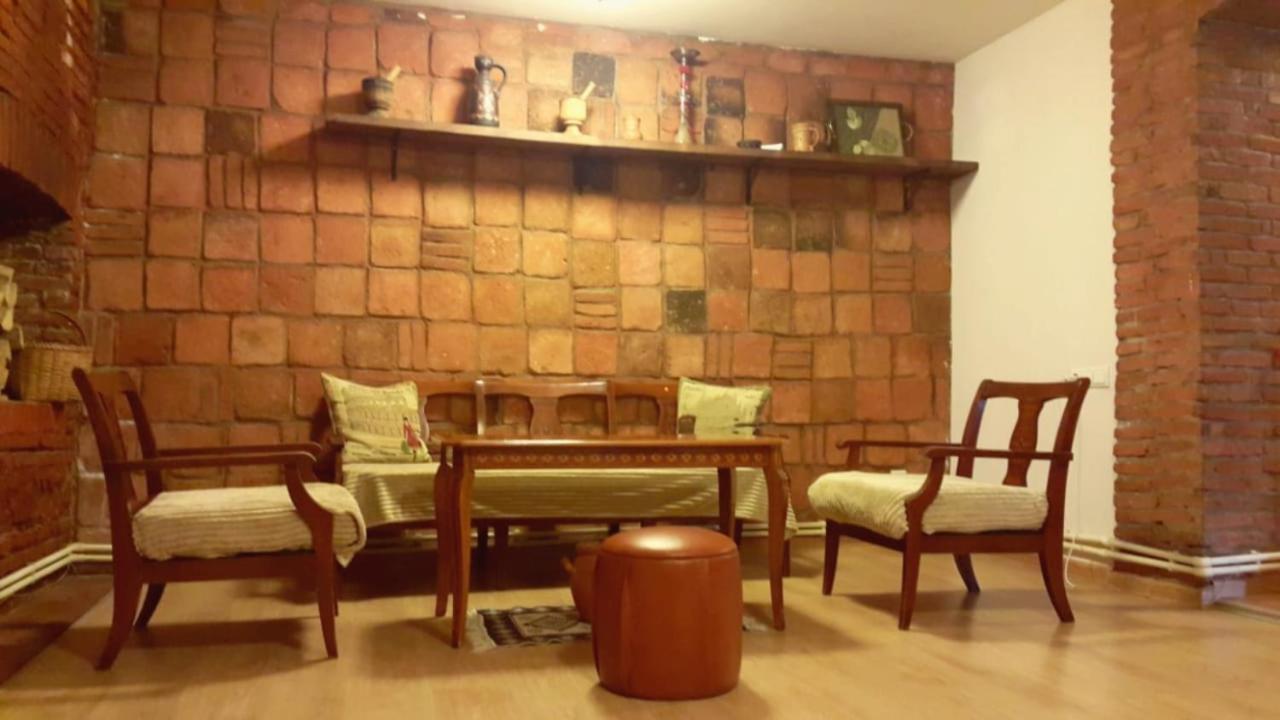 Wine Rise Apartment Tbilisi ภายนอก รูปภาพ