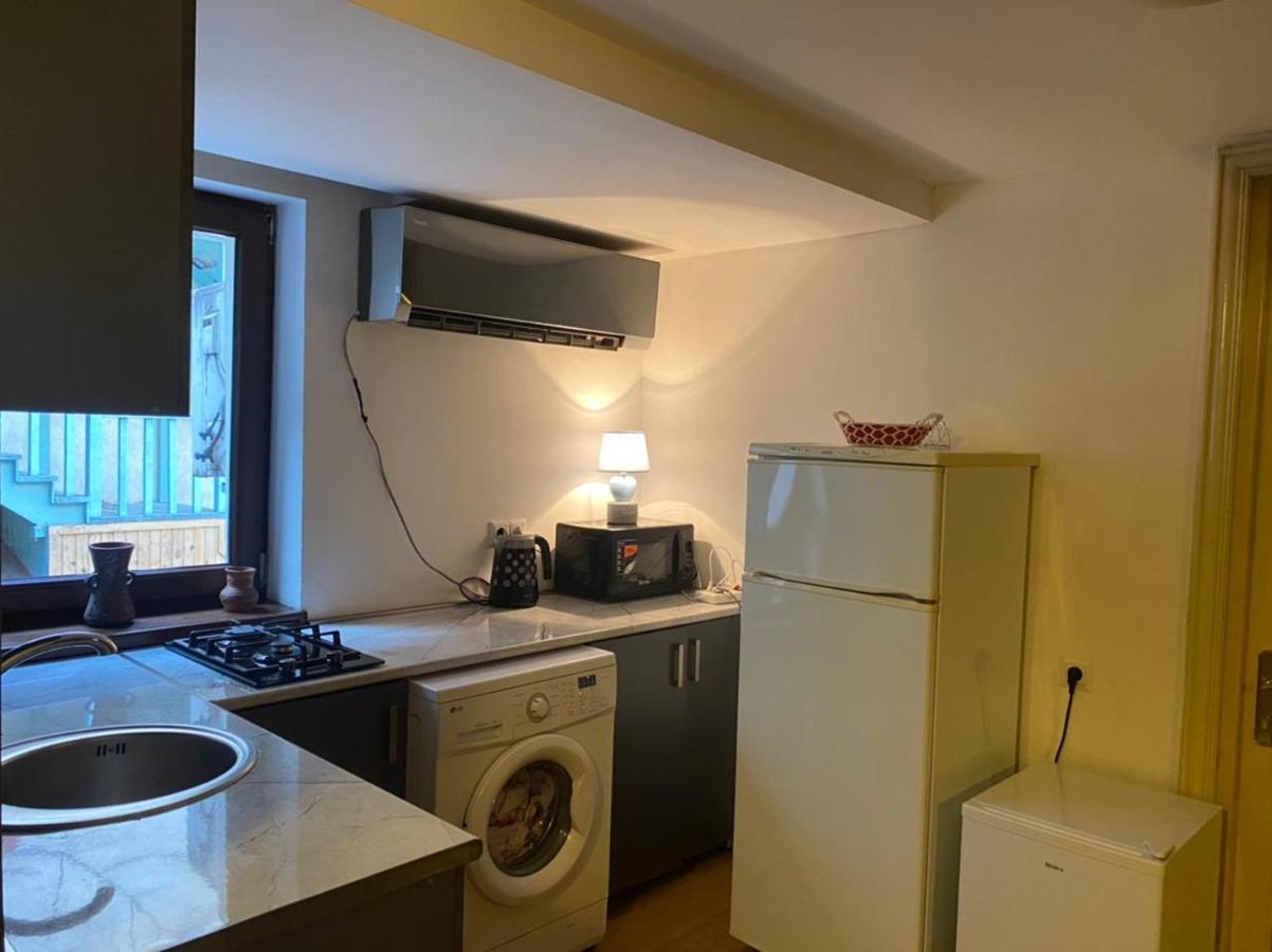 Wine Rise Apartment Tbilisi ภายนอก รูปภาพ